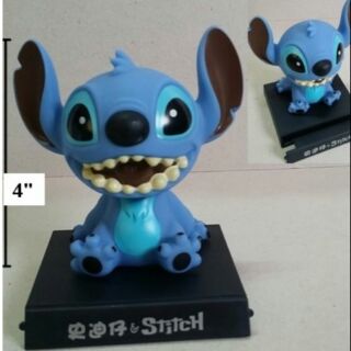 ตุ๊กตาหัวโยก ด้านในเป็นสปริง ไว้ติดหน้ารถ หรือ ตกแต่ง ได้คะ ลาย สติช Stitch ขนาดสูง 4 นิ้ว