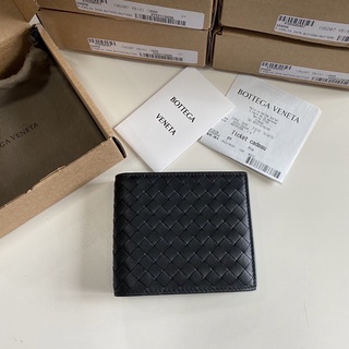 New Bottega wallet 8 cards สีดำ อปก: กล่องน้ำตาล ถุงผ้า การ์ด