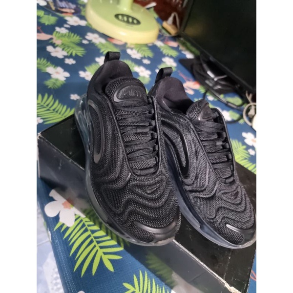 NIKE AIR MAX 720 ของแท้จากช็อป *unisex สวยใส่สบายเท้า