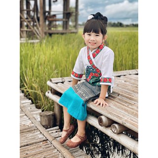 ชุดไทย ชุดพื้นเมืองล้านนา สีฟ้า