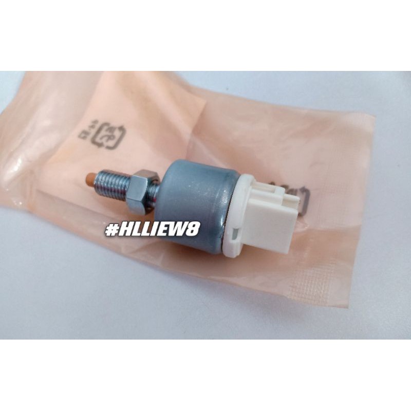 [ hlliew8 ] Honda Civic ED EF EH EG EJ EK สวิตซ์ไฟเบรค (แบบ 2 ขา)