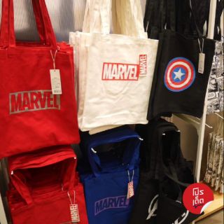 กระเป๋าผ้า marvel miniso