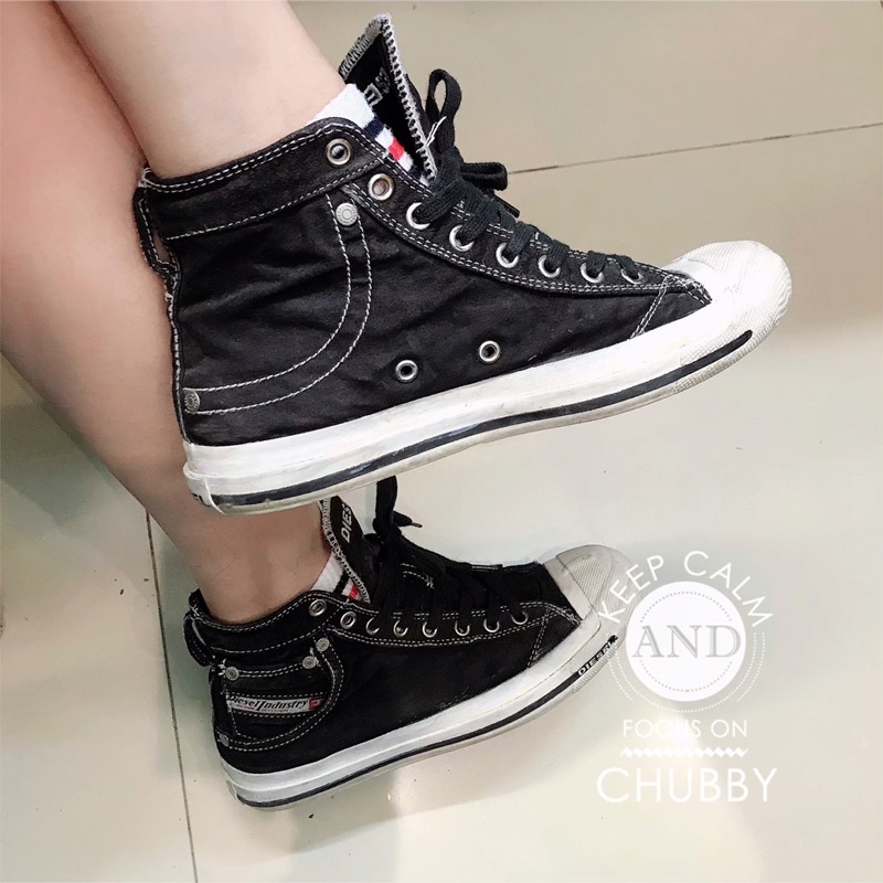 รองเท้าผ้าใบหุ้มข้อสีดำ Diesel exposure hi-top sneakers Black