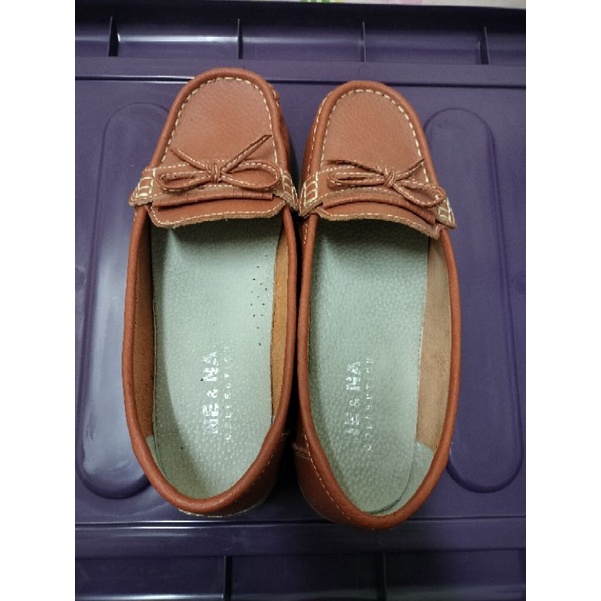 รองเท้ามือ✌️สีส้มอิฐ ยี่ห้อNE&NA เบอร์39