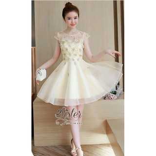 2Sister Made, Golden Sparkling Beauty Dress เดรสสั้นลุคสาวหวาน เนื้อผ้าorganza ดีเทลแขนล้ำ