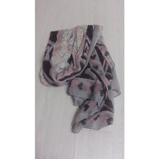 ผ้าคลุมไหล่ ผืน3.5ฟุต คลุมได้ทั้งตัว ผ้าบาง