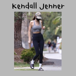 มาแล้วว! Black Leggings ในตำนาน ใครจะไปรู้ว่าKendall ใส่บ่อยมากกก