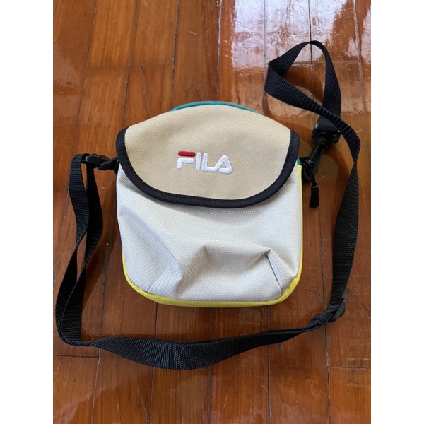 กระเป๋าสะพาย Fila ของแท้100%จากช้อปญี่ปุ่น