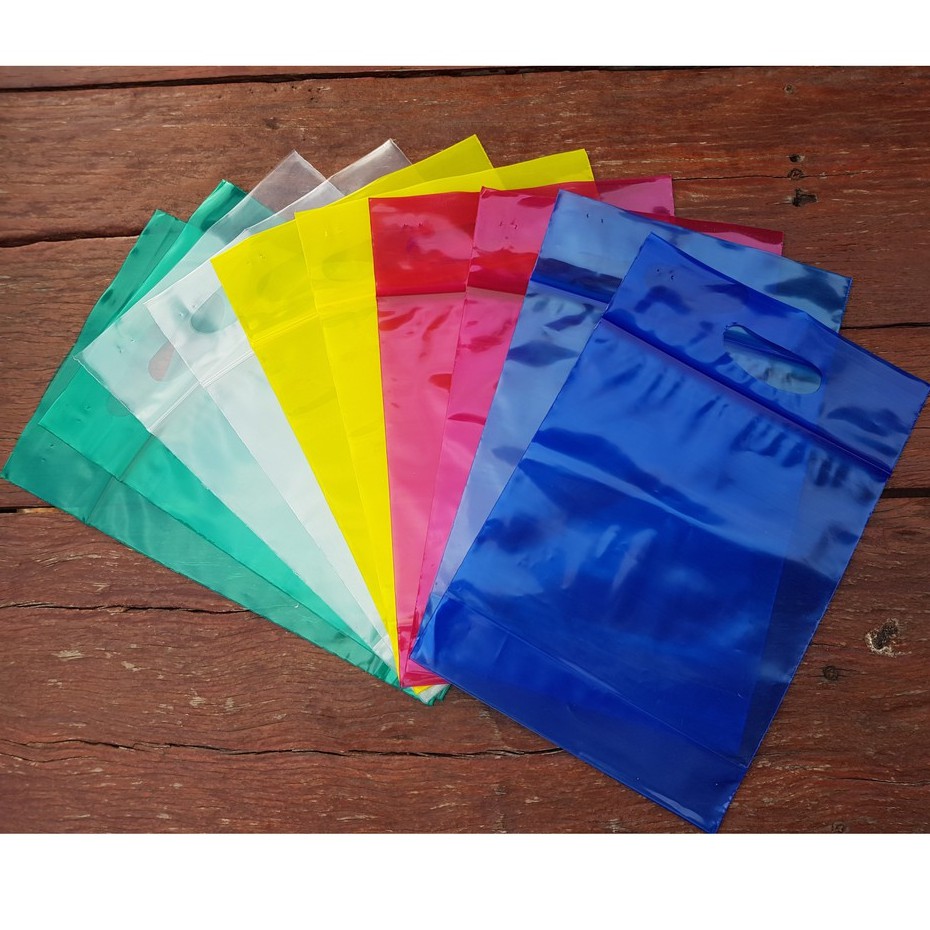 ถุงซิป หูหิ้ว ก้นตั้ง 5 สี ห่อละ 1 กก.พร้อมส่ง