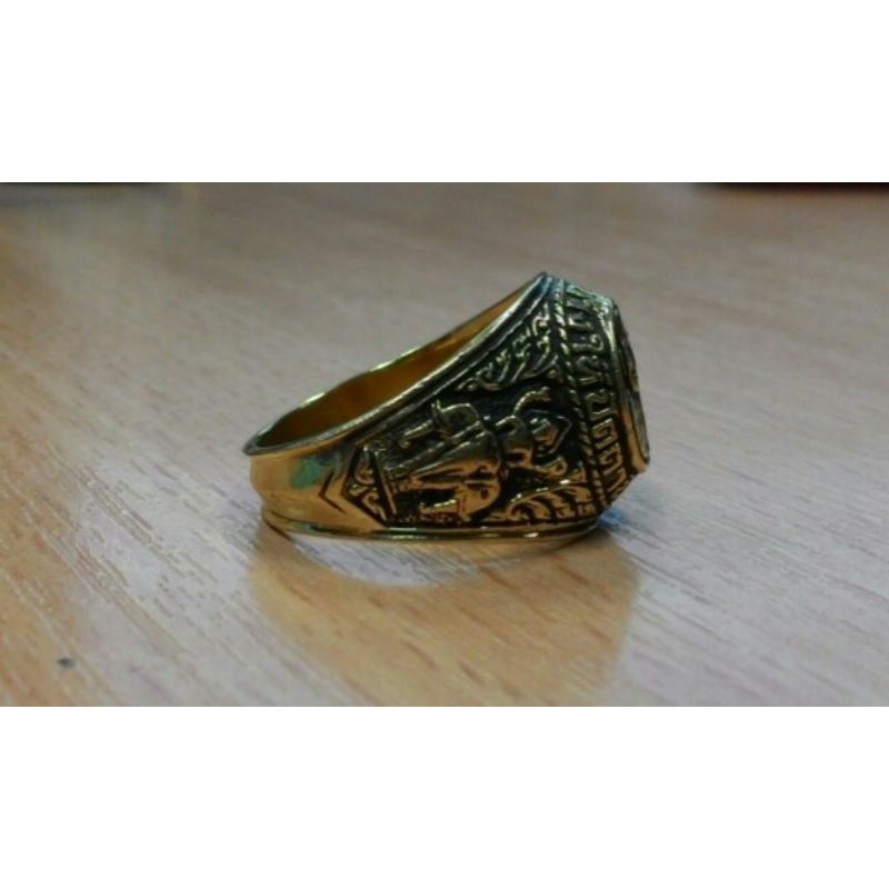 แหวนทองเหลืองหลวงปู่ทวด วัดช้างให้ - รูปที่ 2