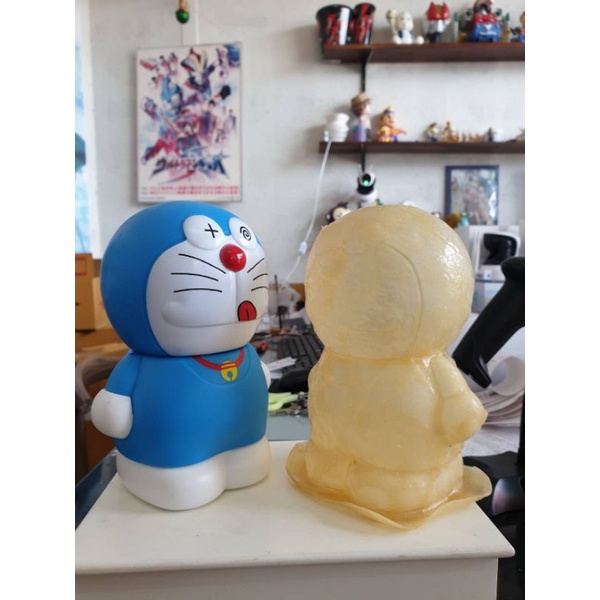 A4 แม่พิมพ์โมเดลออมสินปูนปลาสเตอร์ระบายสี ลายโดเรม่อน