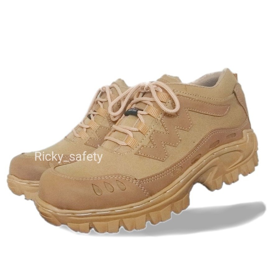 Motec cat courdura รองเท้าเซฟตี้ กันน้ํา สีครีม 4 นิ้ว