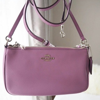 แท้💯🇺🇸 Coach top handle pouch💜