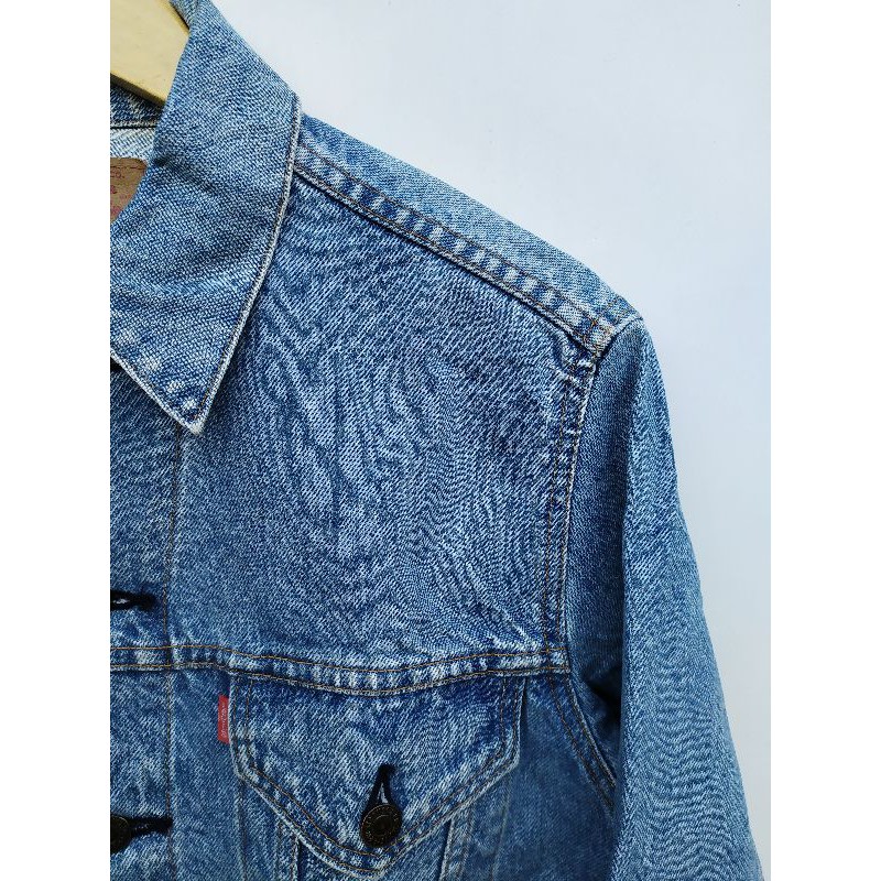 เสื้อแจ็คเก็ต Levis trucker
