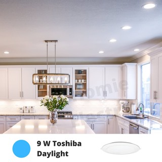 Toshiba โคมไฟดาวน์ไลท์ LED สำเร็จรูป 9 วัตต์ มี มอก หน้ากลม มาตราฐานญี่ปุ่น [พร้อมส่ง ส่งไว]