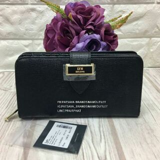 New in Best seller !!!
LYN JACKIE LONG WALLET BAGแท้💯outlet 
พร้อมส่งอีกรอบ พร้อมสีใหม่ล่าสุด ส่งท้ายปี 2017 ค่ะ !!!!