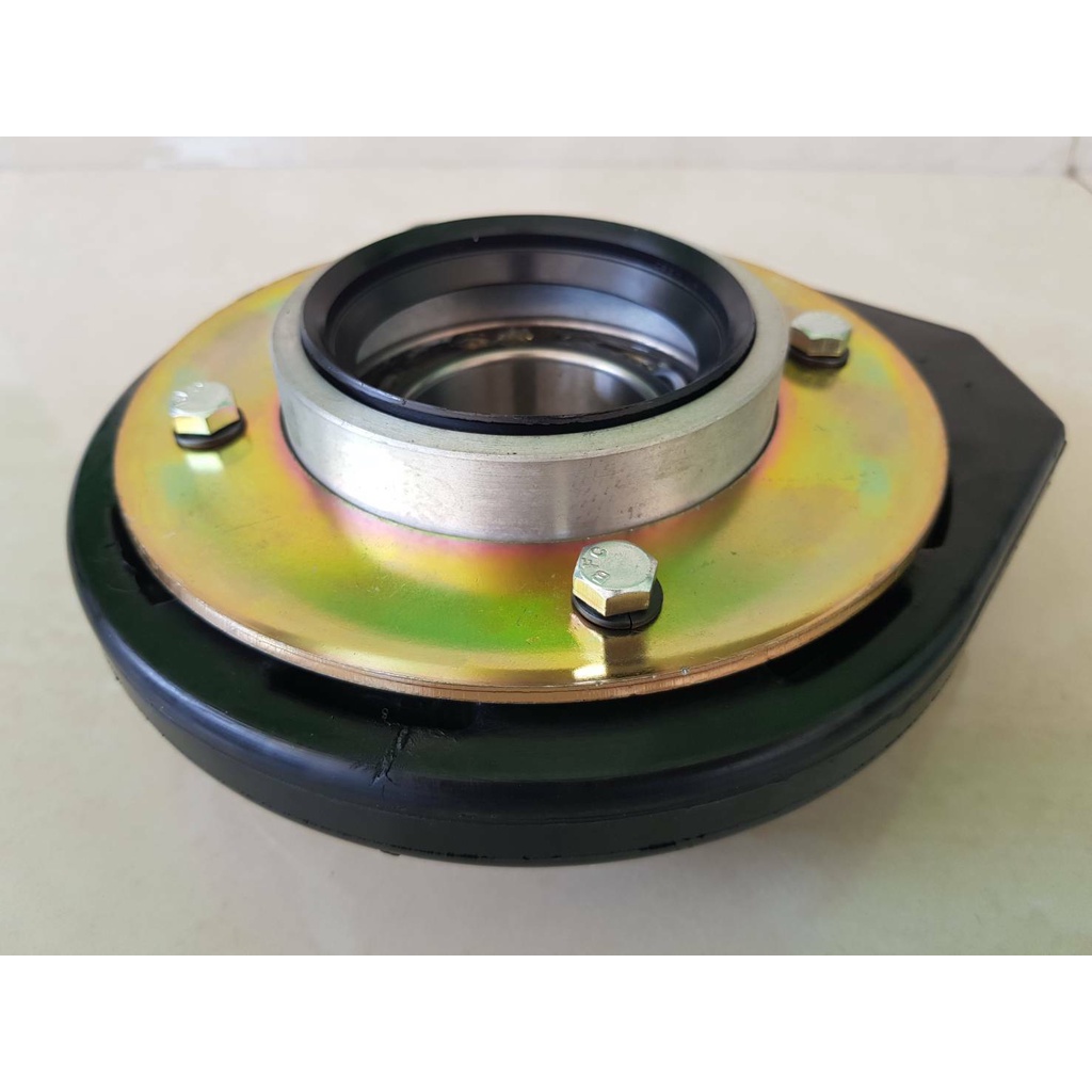 ยางเพลากลาง+ลูกปืน HINO สิงห์ไฮเทค,F18,FM,FM,KT729 รูใน55มิล ไต้หวัน ชุดละ1,250 บาท