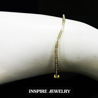 INSPIRE JEWELRY กำไลเพชรเรียงเม็ดครึ่งวง ทรงฟรีฟอร์มดีไซด์ ขนาดวงในกว้าง 5.5x5.5cm