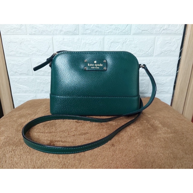 กระเป๋าสะพาย🌈Kate Spade New York ทรงโดม 🌈Used like New🌈