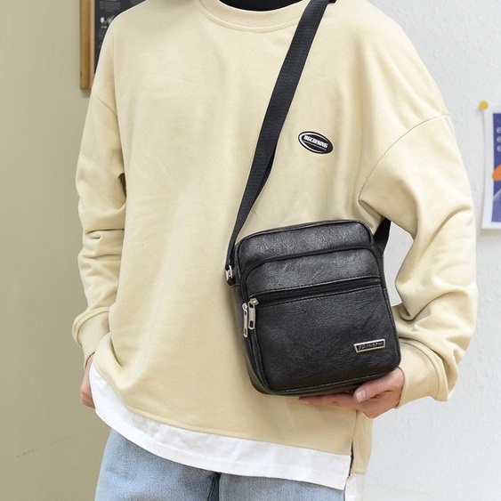 GUCSELECTED(B1764) กระเป๋าหนังสะพายข้าง มี 3 สี มีช่องเยอะ