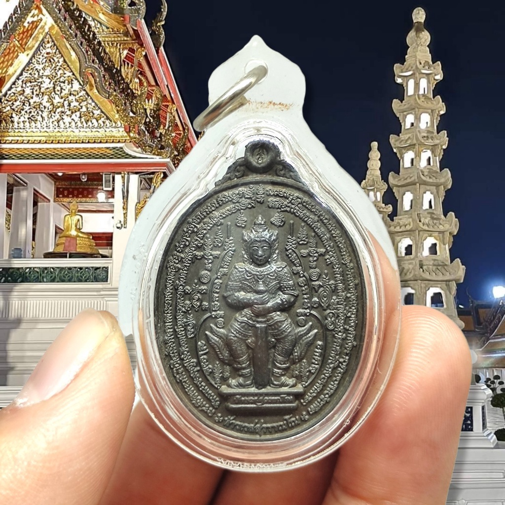เหรียญท้าวเวสสุวรรณ มหายันต์พันล้าน วัดจุฬามณี เนื้อนวโลหะเลี่ยมกรอบกันน้ำ บูชาเสริมโชคลาภเสริมอำนาจบารมีเงินทอง