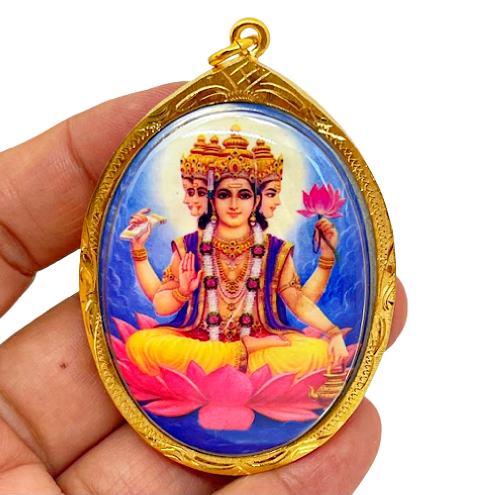 จี้พระพรหม 4 หน้า ท้าวมหาพรหม โอม จี้ห้อยคอ ล้อคเก็ต จี้ กรอบชุบทองไมครอน สูง 2.7 นิ้ว (ไม่มีสร้อยคอ