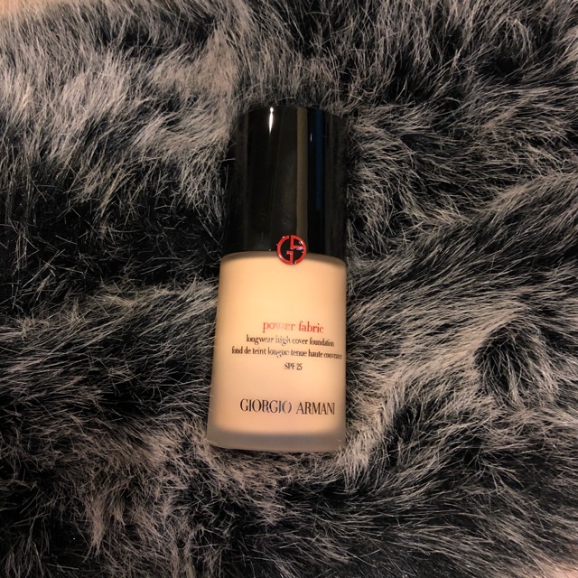 Giorgio armani power fabric foundation รองพื้น