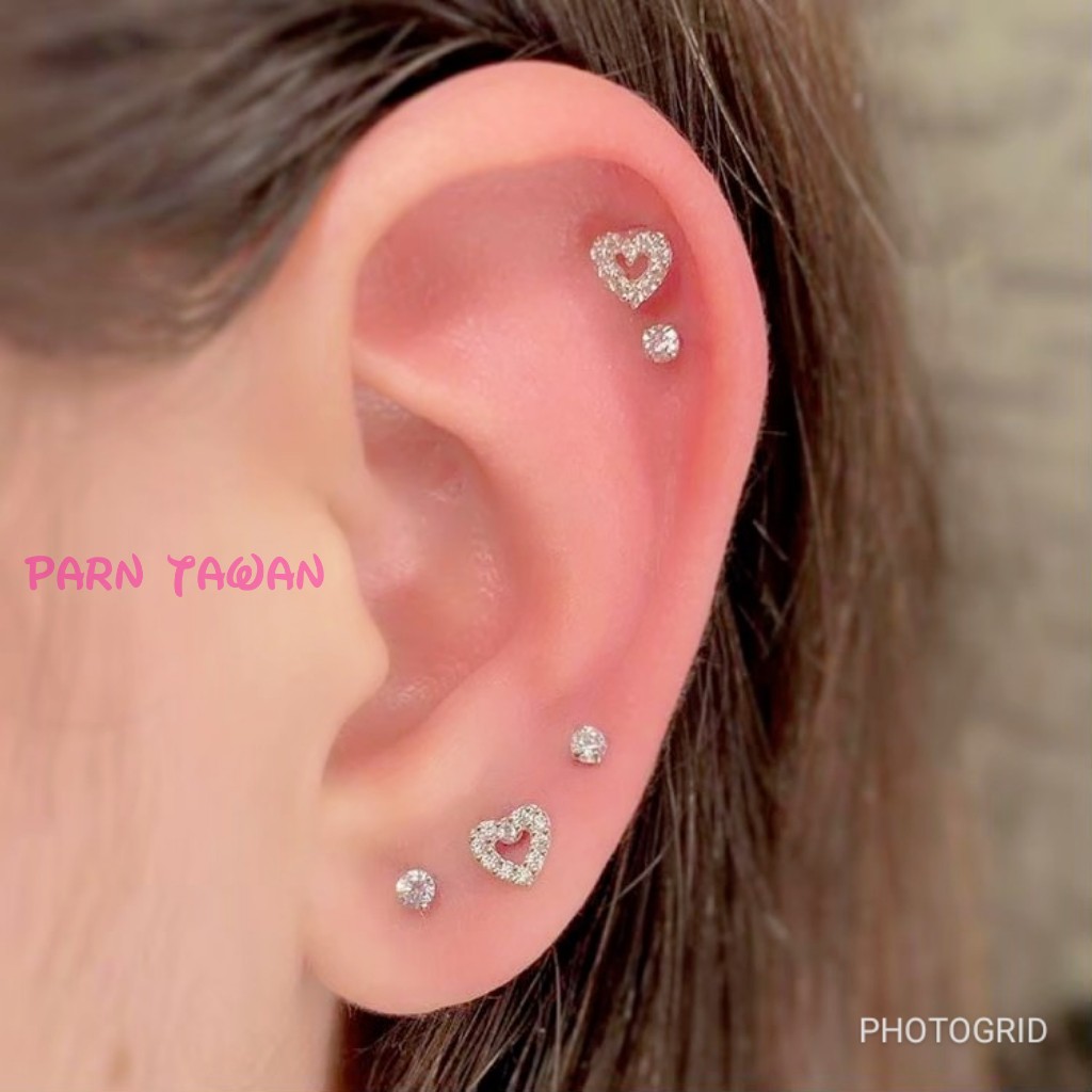 จิวหูหัวใจเพชรมินิมอล ชิ้นละ 99 บาท จิวหูเพชรกลม ก้านหนา 0.8 mm ก้านเล็ก งานสแตนเลสแท้ ใส่อาบน้ำได้ไม่เป็นสนิม