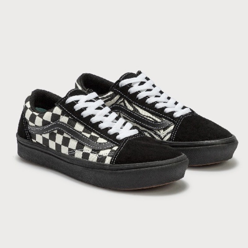 vans old skool platform zebra