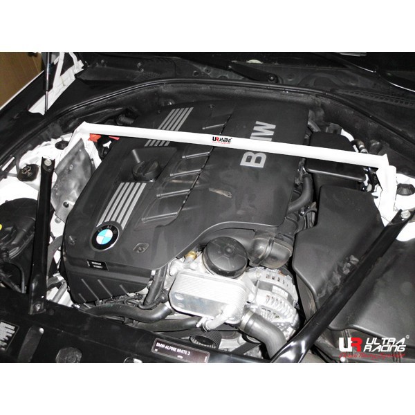 BMW F10 520d 520i 523o 528i บาร์ค้ําหน้า 2 จุด Ultra Racing TW2-1864