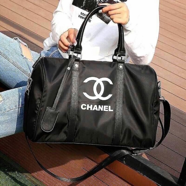กระเป๋าเดินทาง Chanel TRAVEL BAG Limited edition