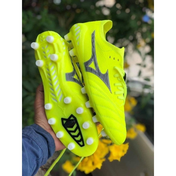 รองเท้าสตาร์ทMizunoงานJapan หนังนุ่มน้ำหนักเบาแข็งแรงสินค้าตรงปก 100% มีกล่องมีบริการเก็บเงินปลายทาง