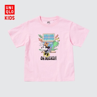 Uniqlo UT เสื้อยืด พิมพ์ลาย MickeyFriends สําหรับเด็กผู้ชาย และเด็กผู้หญิง