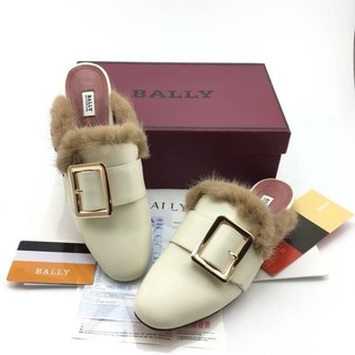 รองเท้าแตะแบบสวม Bally size36,37 Sandlas