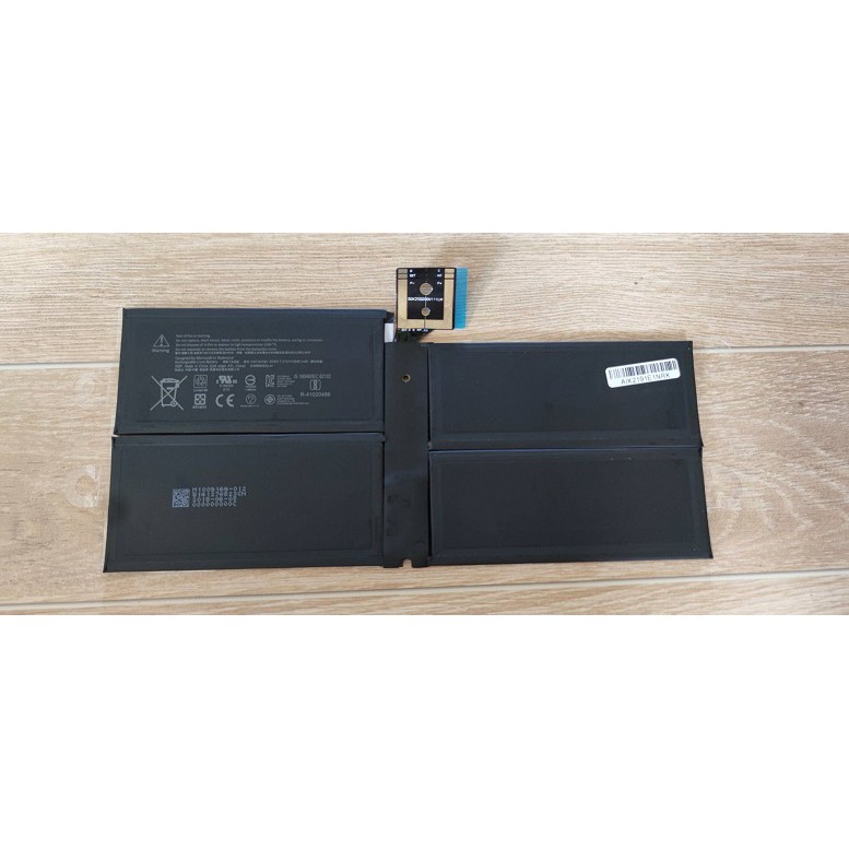 BATTERY ORIGINAL  Surface แบตเตอรี่ ของแท้  Surface Pro 5 1796  G3HTA038H   DYNM02