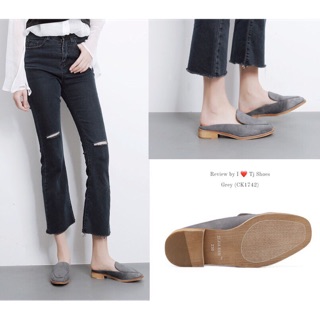 05F14225-CK1742 บวกหนึ่ง (เท้าเรียวผอมใส่ปกติ) (35-39)