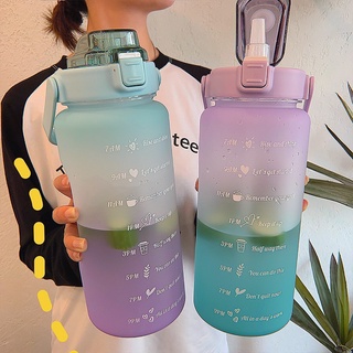 64oz(2000ml) ขวดน้ำขนาดใหญ่ที่มีการทำเครื่องหมายเวลาฟางแบบพกพารั่วหลักฐานปลอดสารพิษขวดน้ำกีฬา