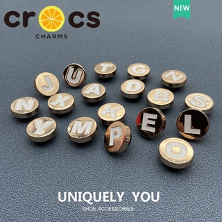 Crocs jibbitz charms ตัวอักษรโลหะ คุณภาพสูง A-Z jibbitz สําหรับตกแต่งรองเท้า crocs