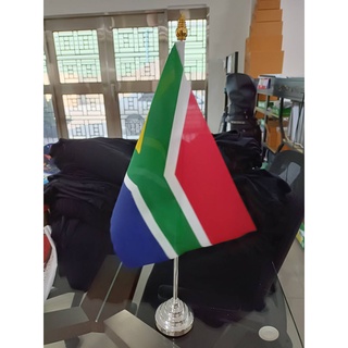 South Africa ธงตั้งโต๊ะ สีเงิน ธงชาติแอฟริกาใต้ สูง 48 cm