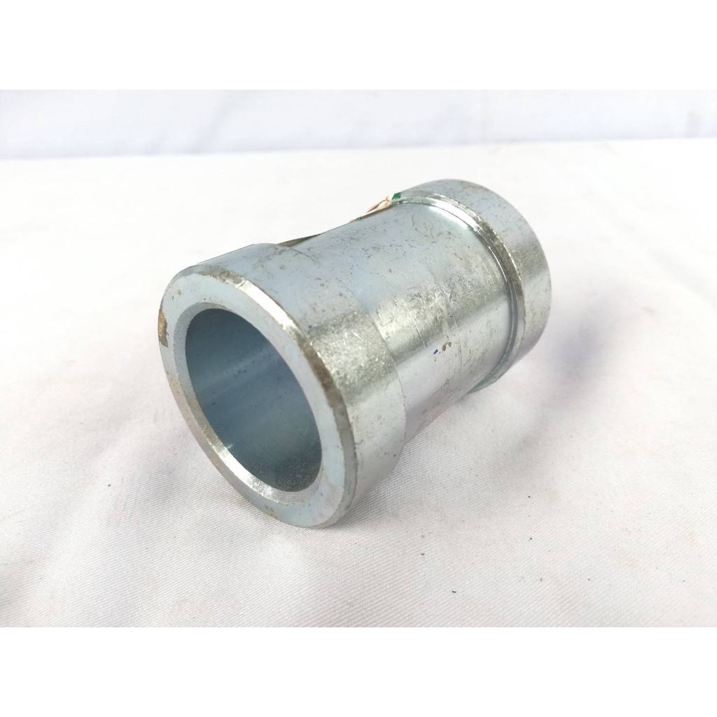 03080 บูชสลักแขนดันใบ​มีด​ M6040​,FD201G,FD202,FD202H,FD202HS,FD203G (W9550-52141) อะไหล่แทรคเตอร์