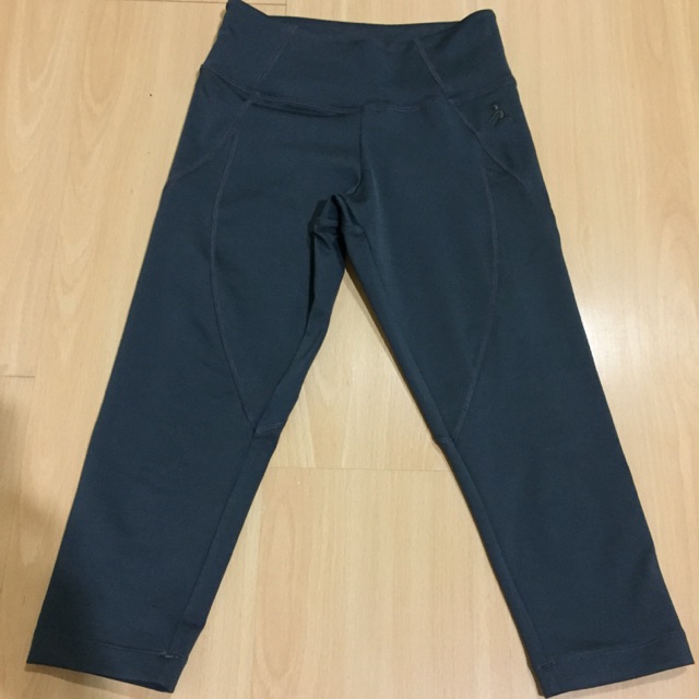 ❤️ส่งต่อ❤️ กางเกงออกกำลังกายจากแบรนด์ D&P ไซส์ S