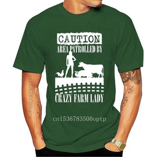 เสื้อยืด พิมพ์ลาย Farmer Ahirt Caution Area Patrolled By Crazy Farm Lady-RT สําหรับผู้ชาย ผู้หญิง