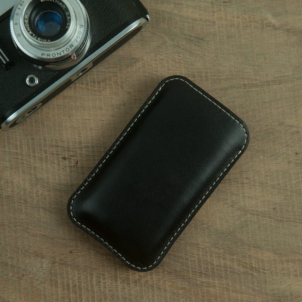 N0KIA E72 Leather Case - หนังทํามือ - สีดํา