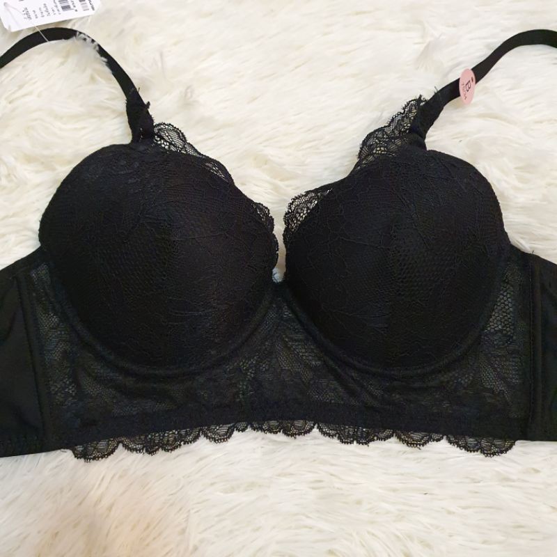 A/B/C32 B34/B36 ชุดชั้นใน sabina แท้ 100% มีโครง ฟองบาง ลูกไม้