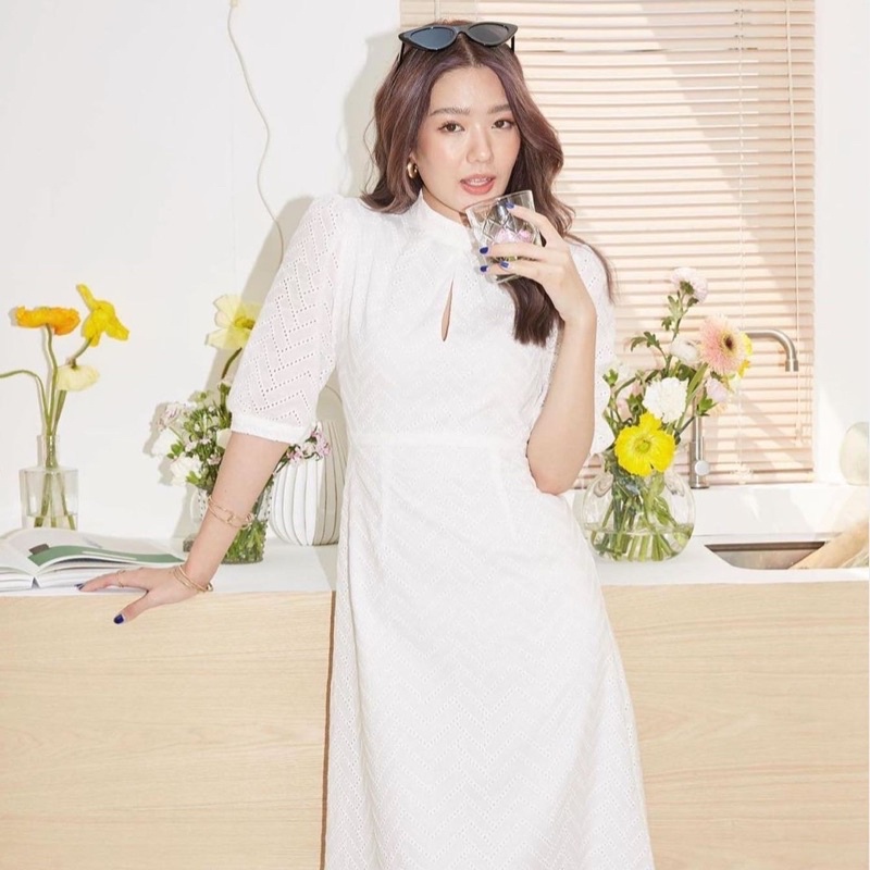 lookbook ayumi Size XS lookbooklookbook dress เดรสขาว เดรสลูกไม้ เดรสเกาหลี