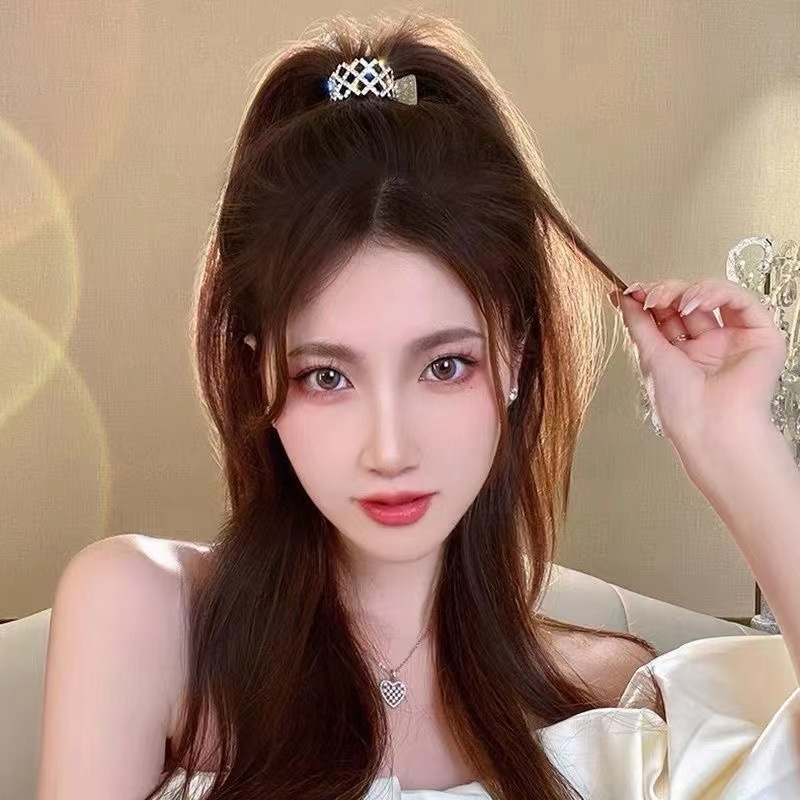 Ins โลหะผสม กลวง หางม้าสูง ยึดผม / เกาหลี พลอยเทียม ฉลาม ผม กรงเล็บ / ที่เรียบง่าย ดาว มุก ป้องกันการหย่อนคล้อย ปิ่นปักผม