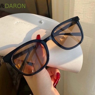 Daron แว่นตากันแดด กรอบกลม สีน้ําตาล สไตล์เรโทร เลนส์สีชา สําหรับผู้หญิง ผู้ชาย