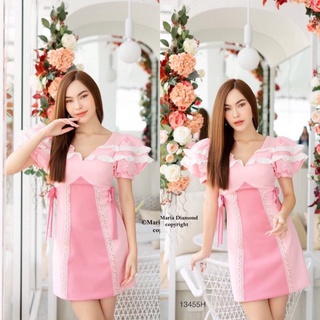 👗Pfashion [ส่งไว!!🚛] P13455 เดรสสั้นแขนพอง ไหล่แต่งระบาย กระโปรงแต่งลูกไม้ ผูกโบว์เอว puff sleeve short dress