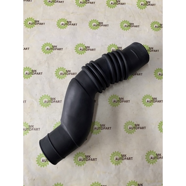 ท่ออากาศ BIG-M BDi 2.5 / ท่อยางอากาศ Nissan BIG M BDI / ท่อกรองอากาศ นิสสัน บิ๊กเอ็ม BDI 16576-87G00 JKP