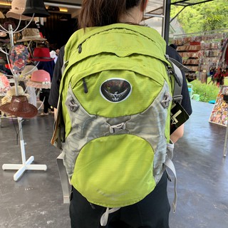 กระะเป๋าเป้ Backpack ยี่ห้อ Osprey รุ่น Stratos 24 สี Cactus Green ของใหม่ มือหนึ่ง มีตำหนิเล็กน้อย **อ่านก่อนซื้อ